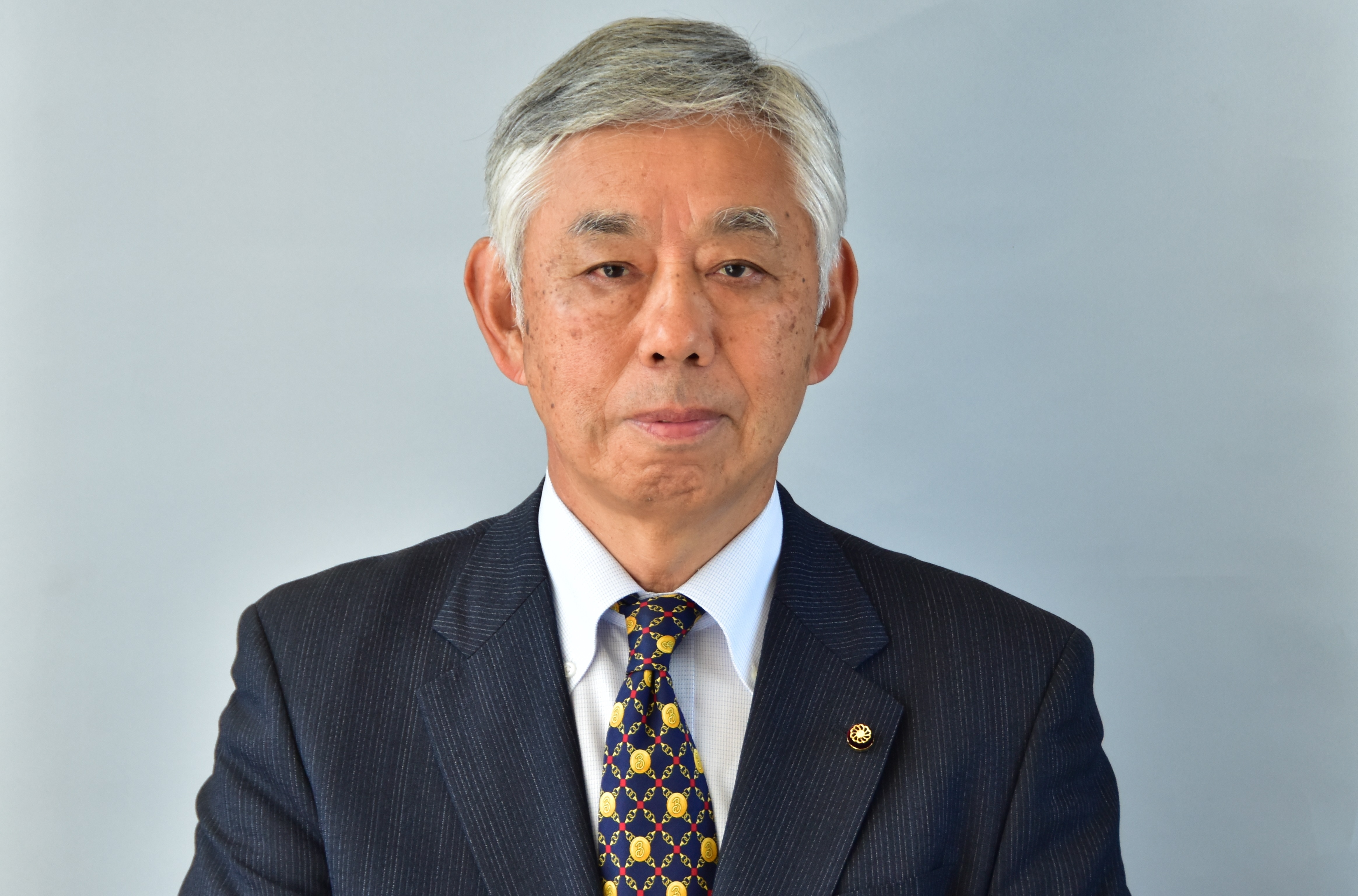 岡沢与志隆議員の写真