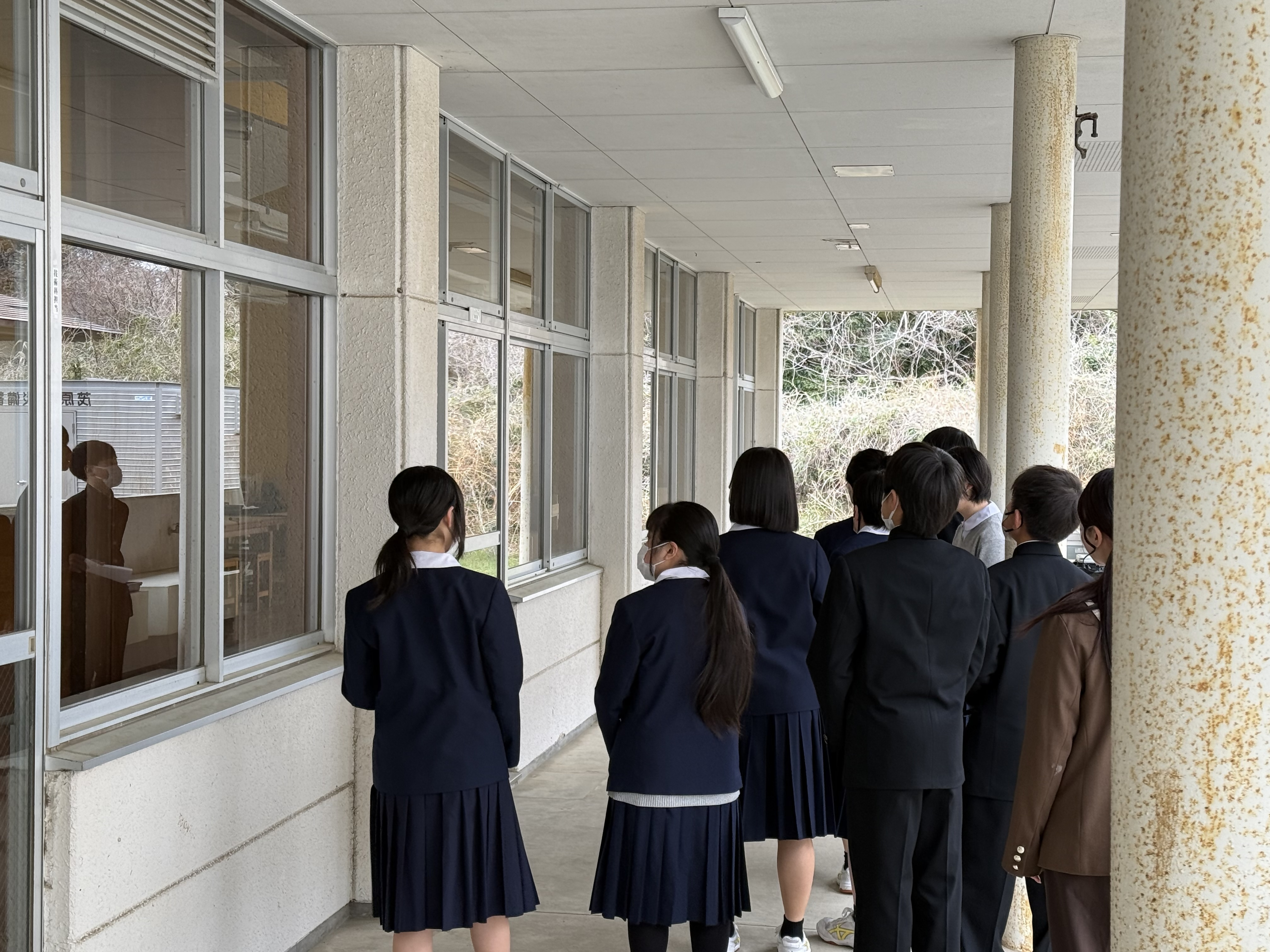 少人数グループによる学校施設案内